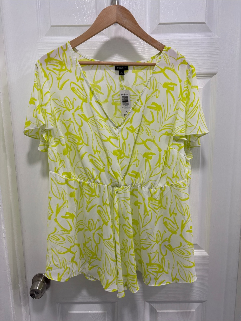 torrid Neon Yellow Green Floral Surplice Peplum Top